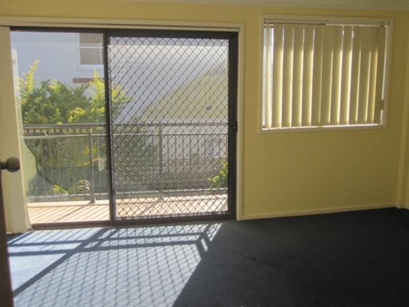 8/73 Union Street, Newcastle NSW 2300