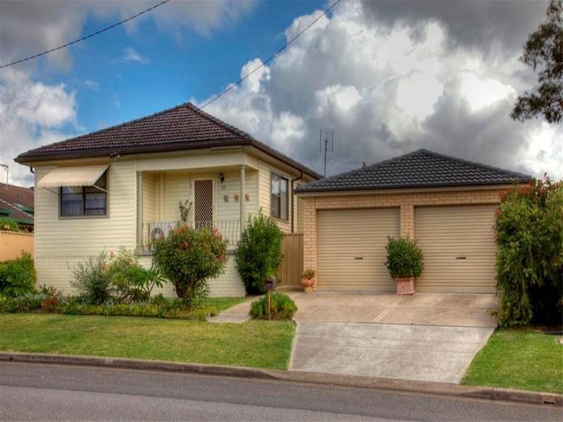 67 Macquarie Street, Wallsend NSW 2287