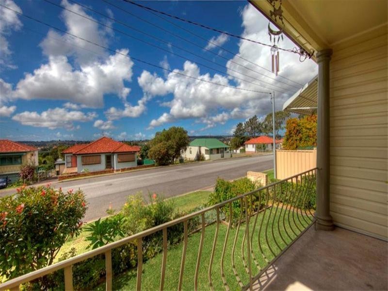 67 Macquarie Street, Wallsend NSW 2287