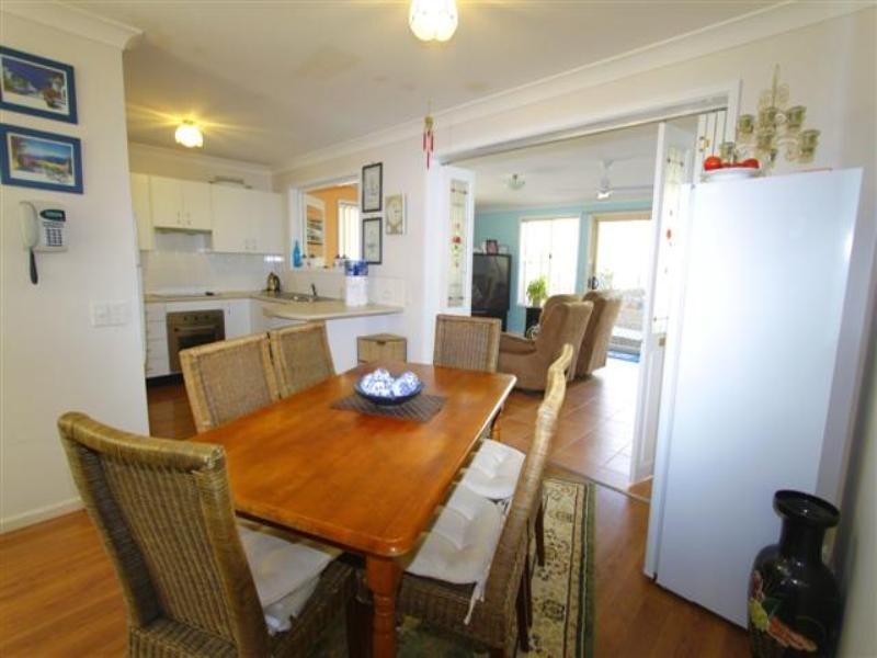 47 Forest Lake Way, Toronto NSW 2283