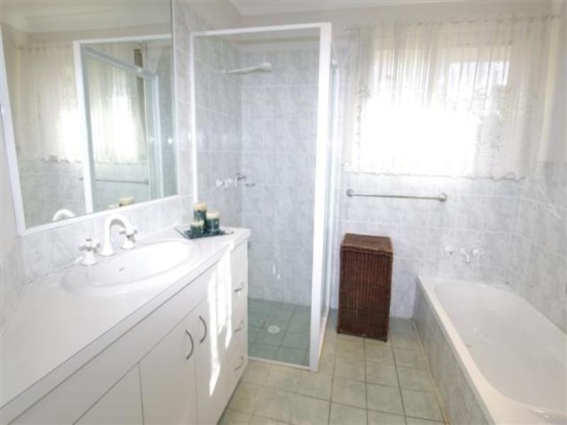 47 Forest Lake Way, Toronto NSW 2283