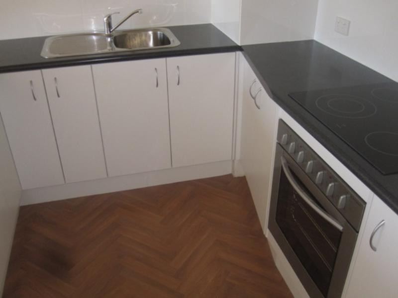 11/17 Hillview Crescent, Newcastle NSW 2300