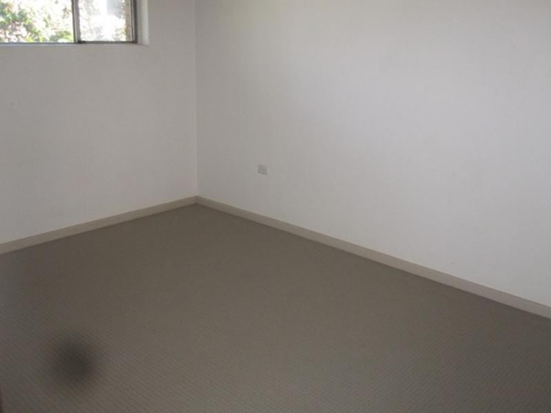 11/17 Hillview Crescent, Newcastle NSW 2300