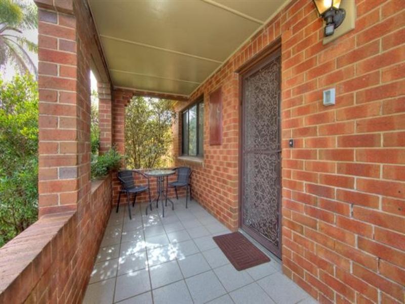 22 Robb Street, Belmont NSW 2280