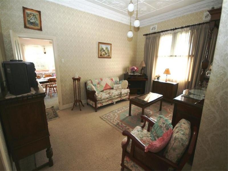 11 Metcalfe Street, Wallsend NSW 2287
