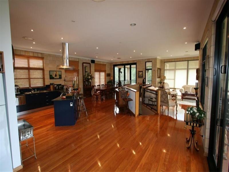 15 Fernleigh Place, New Lambton Heights NSW 2305