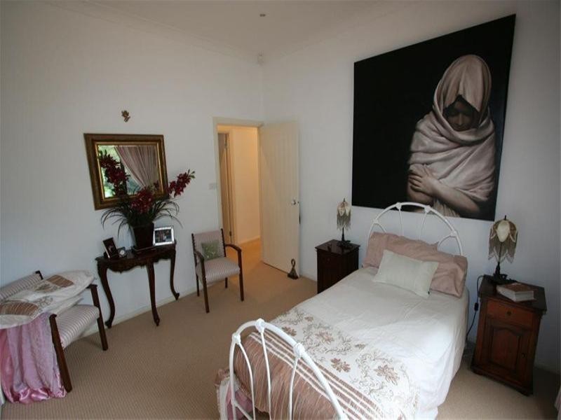 15 Fernleigh Place, New Lambton Heights NSW 2305