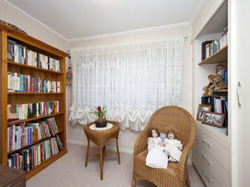 14 Travers Avenue, Mayfield West NSW 2304