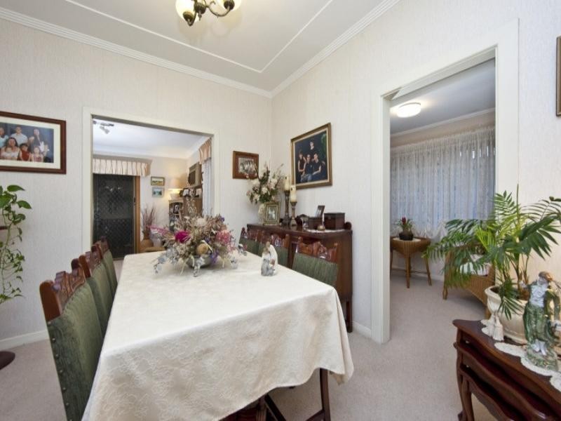 14 Travers Avenue, Mayfield West NSW 2304
