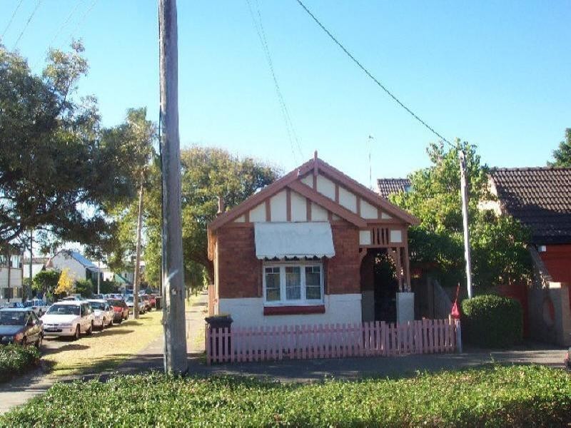 60 Parry Street, Cooks Hill NSW 2300