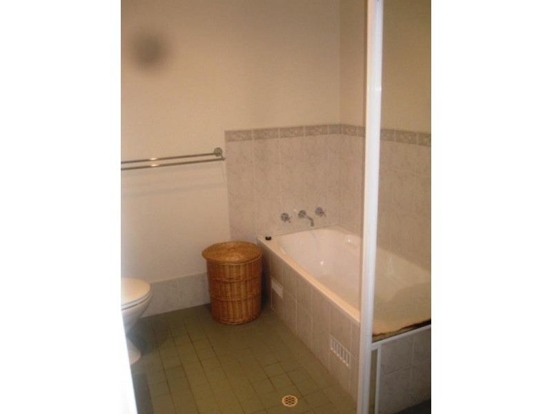 4/30 Bruce Street, Cooks Hill NSW 2300