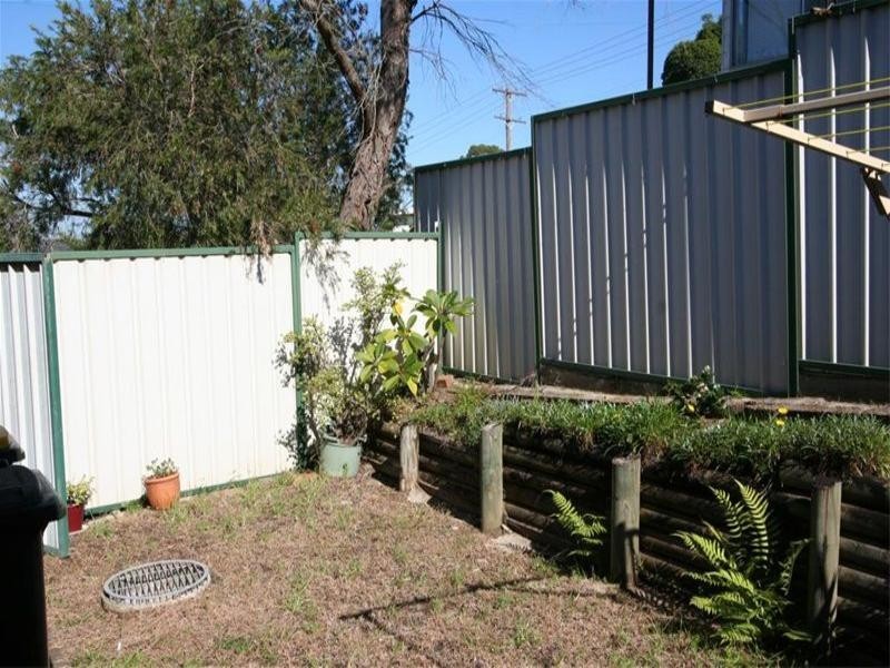 1/31 Heshbon Street, Gateshead NSW 2290