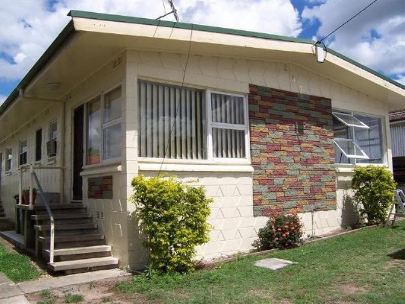 2/257 New England Highway, Rutherford NSW 2320