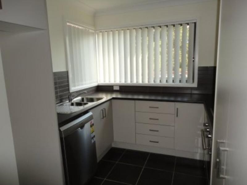 2/66 Croudace Street, Elermore Vale NSW 2287