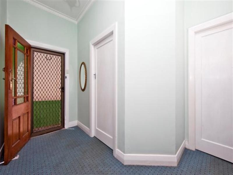 153 Gosford Road, Broadmeadow NSW 2292