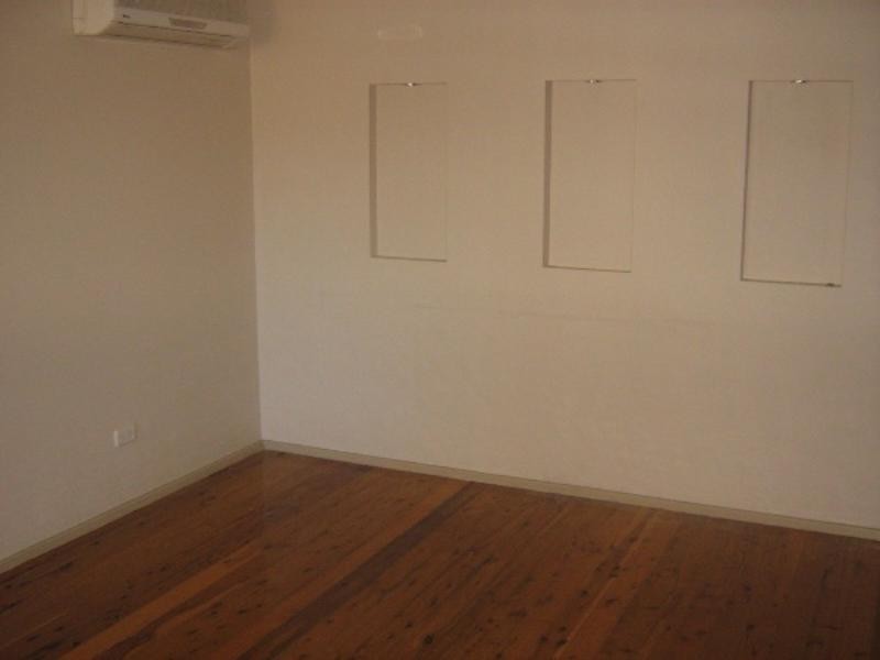 12 Thomas Street, Dudley NSW 2290