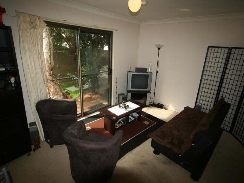 1/77 Bull Street, Cooks Hill NSW 2300