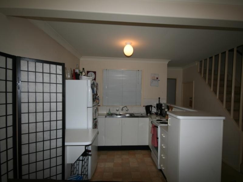 1/77 Bull Street, Cooks Hill NSW 2300