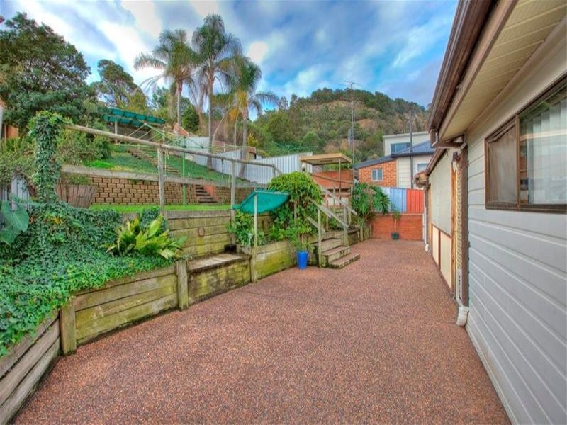 7 Quarry Road, Speers Point NSW 2284