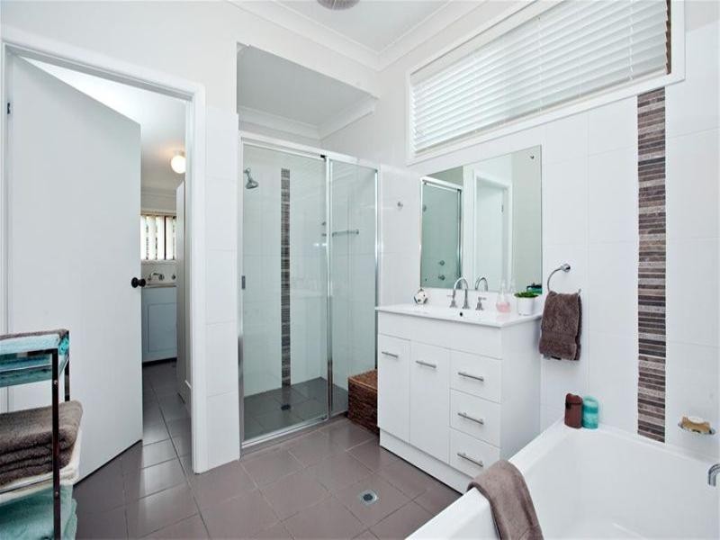 7 Quarry Road, Speers Point NSW 2284