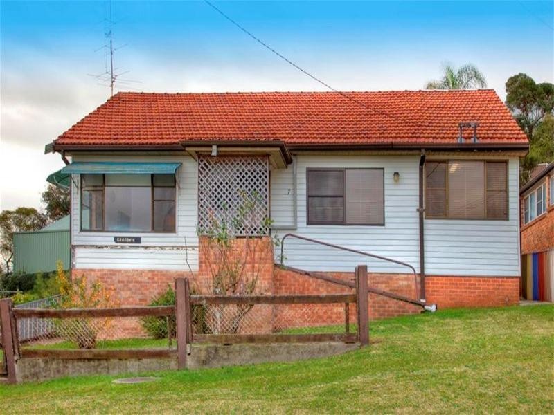 7 Quarry Road, Speers Point NSW 2284