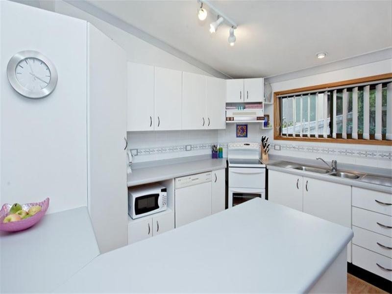 7 Quarry Road, Speers Point NSW 2284