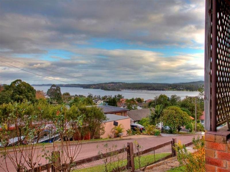 7 Quarry Road, Speers Point NSW 2284