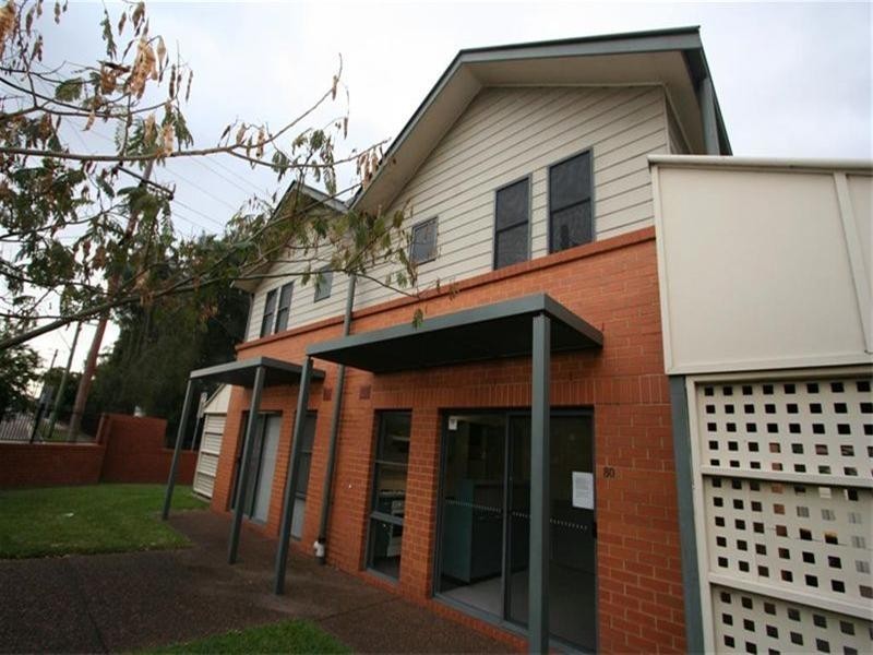 2/80 Turton Road, Waratah NSW 2298
