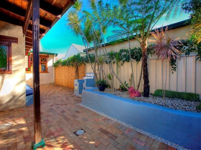 76 Young Street, Carrington NSW 2294