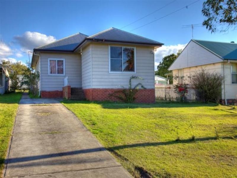 17 Tobruk Crescent, Shortland NSW 2307