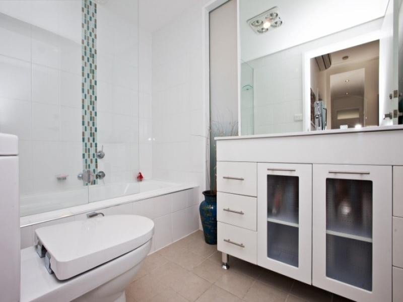 2 Gulliver Street, Hamilton NSW 2303