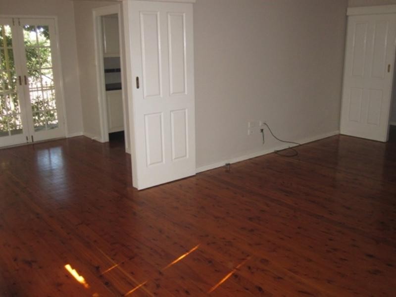 3 Kimbarra Close, Kotara NSW 2289