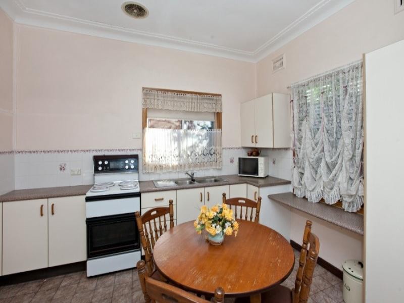 12 Georgetown Road, Georgetown NSW 2298