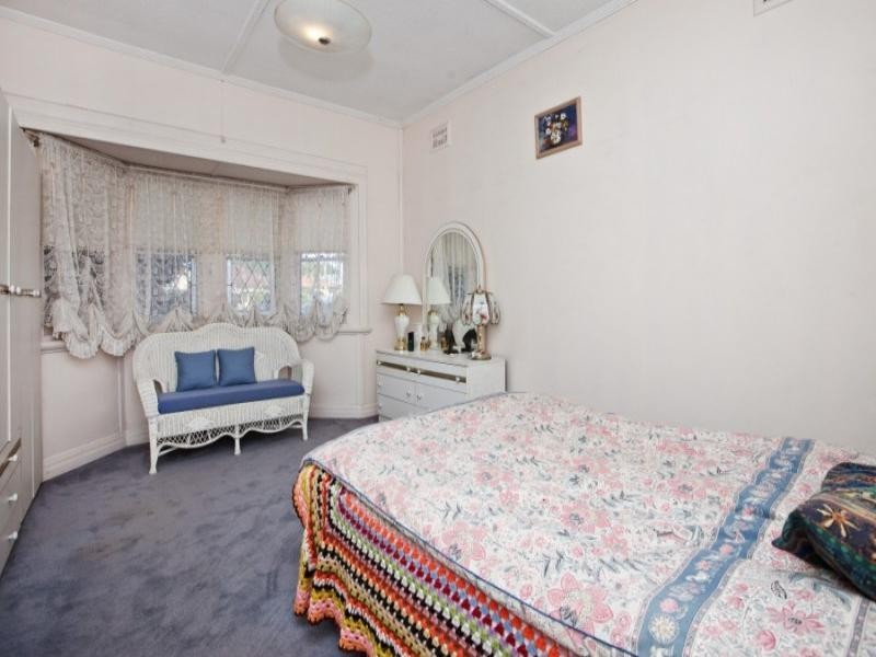 12 Georgetown Road, Georgetown NSW 2298