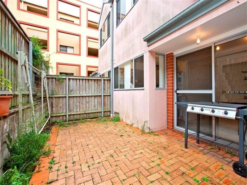 6/1a Parry Street, Cooks Hill NSW 2300