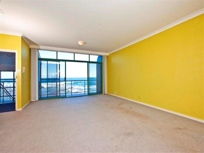 2/1 Shortland Esplanade, Newcastle East NSW 2300