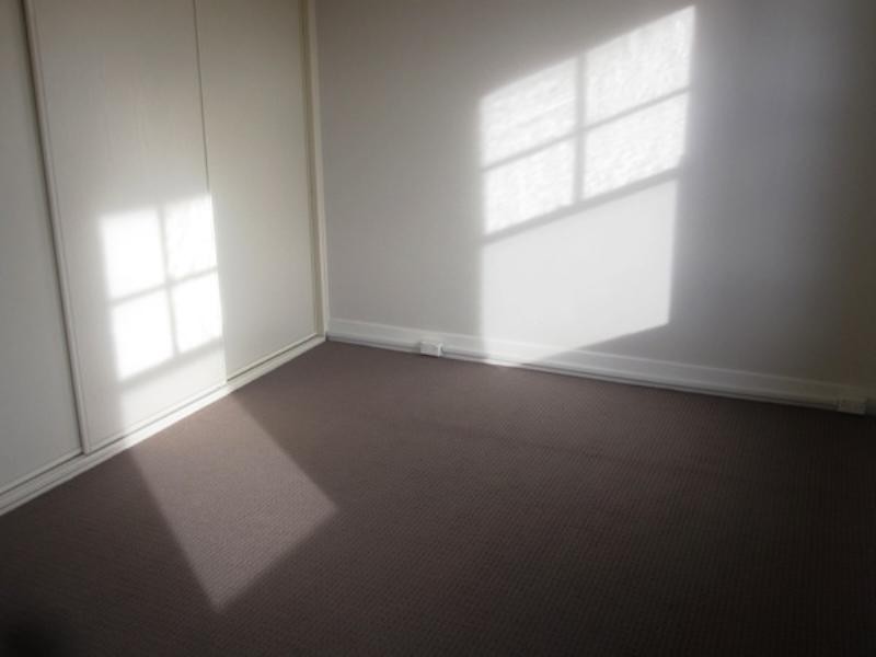 2/83 Beaumont Street, Hamilton NSW 2303