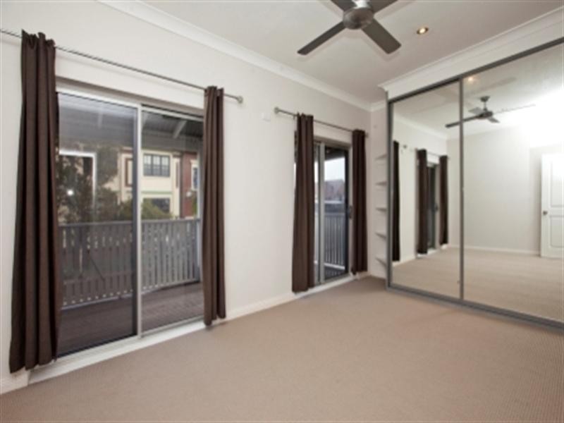 48 Elizabeth Street, Tighes Hill NSW 2297