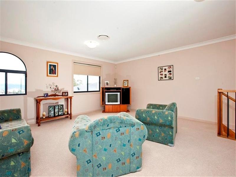 Valentine NSW 2280