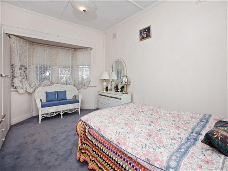 12 Georgetown Road, Georgetown NSW 2298