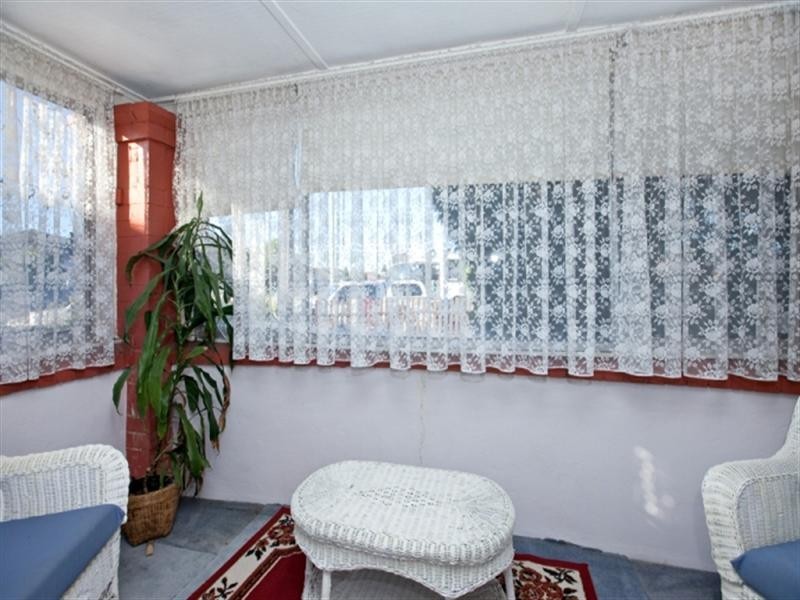 12 Georgetown Road, Georgetown NSW 2298