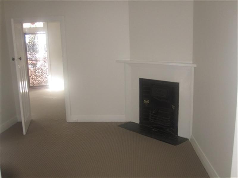 2/340 Brunker Road, Adamstown NSW 2289