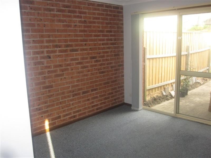 2/4 Simpson Court, Mayfield NSW 2304