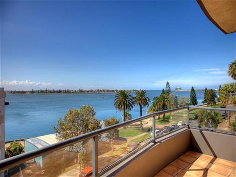 301/265 Wharf Road, Newcastle NSW 2300