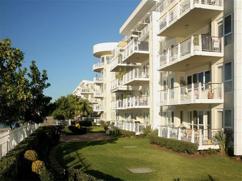 24/304 Wharf Road, Newcastle NSW 2300