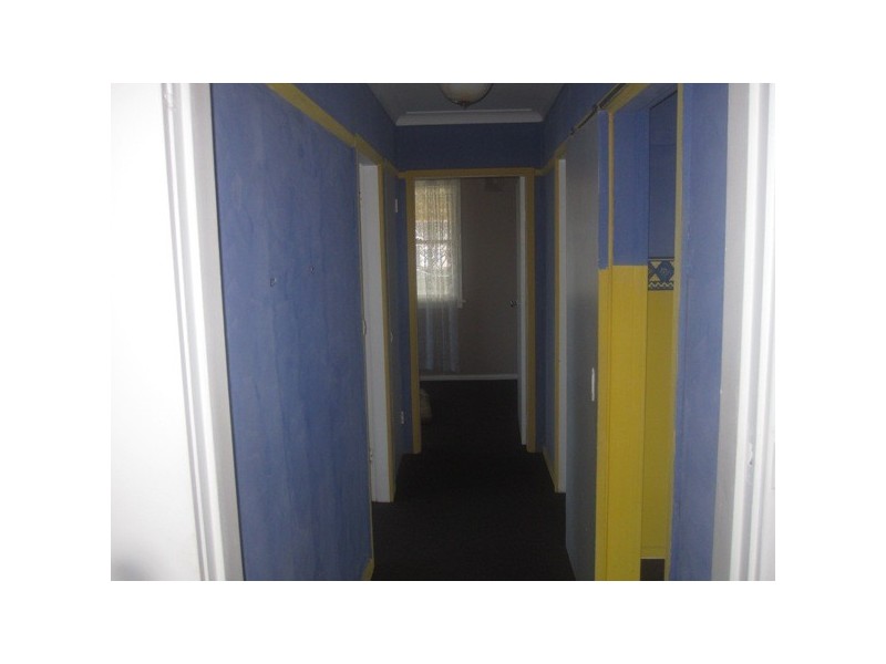 33 Hickory Road, Gateshead NSW 2290