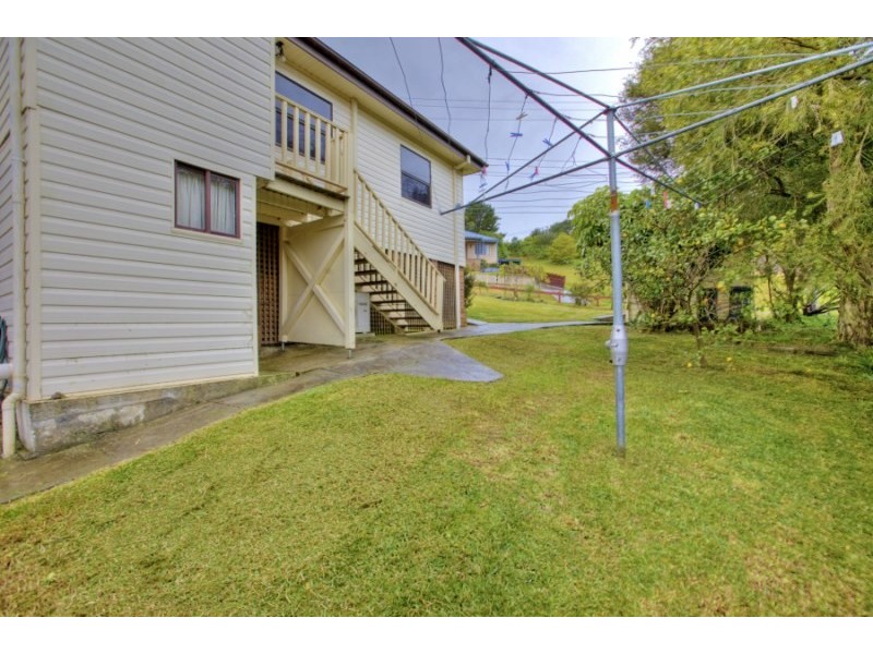 18 Angus Avenue, Waratah West NSW 2298