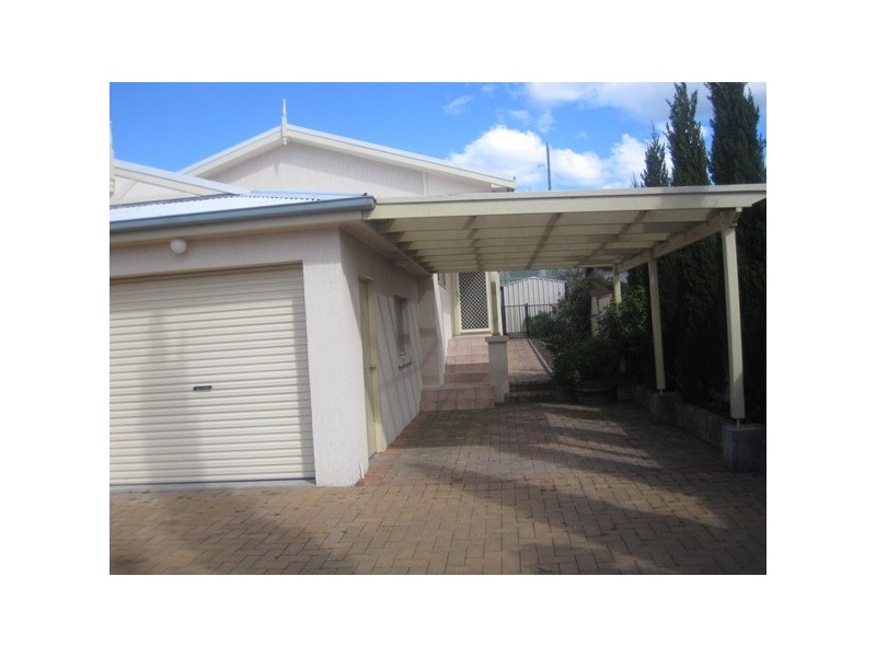 35a Moira Street, Adamstown NSW 2289