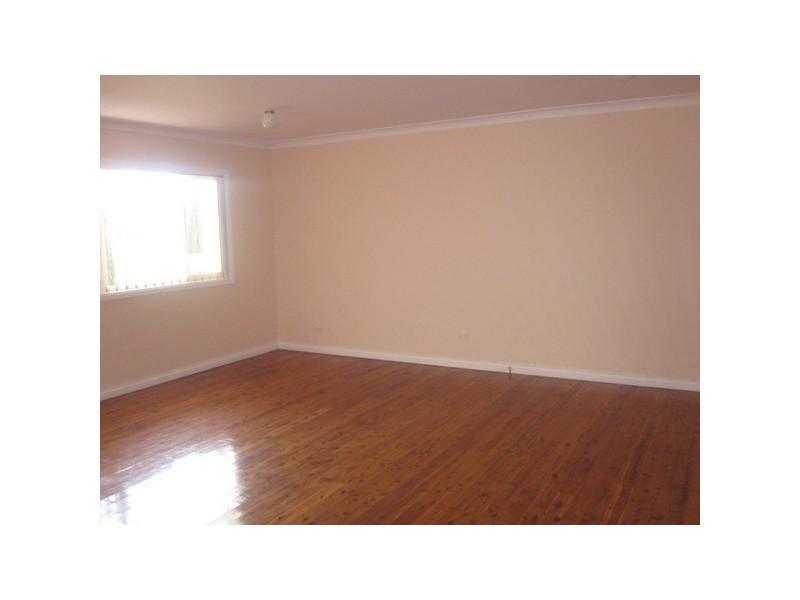 35a Moira Street, Adamstown NSW 2289