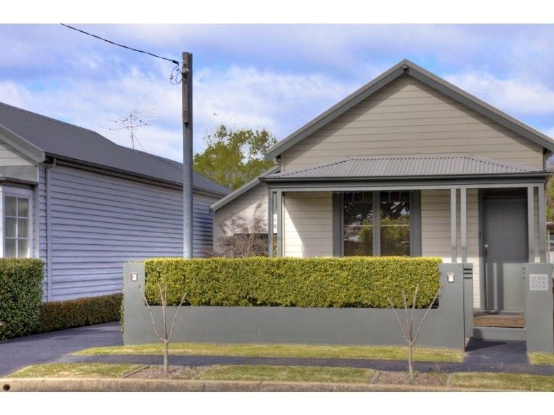 155 Jenner Parade, Hamilton South NSW 2303